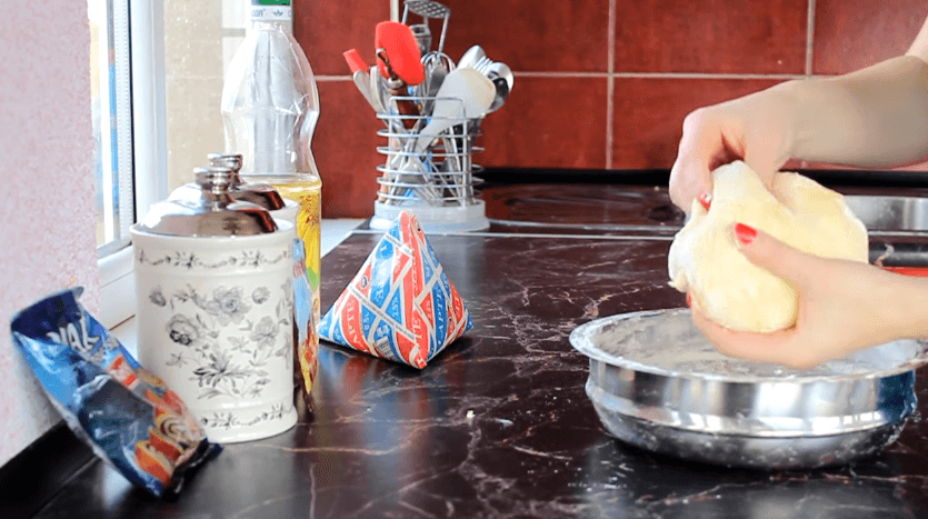 Булочки с маком. 5 вкусных рецептов маковых булочек из дрожжевого и бездрожжевого теста