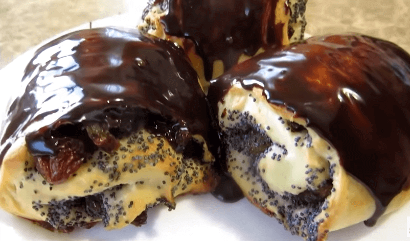Булочки с маком. 5 вкусных рецептов маковых булочек из дрожжевого и бездрожжевого теста