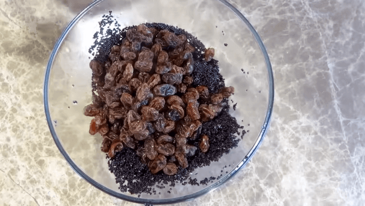 Булочки с маком. 5 вкусных рецептов маковых булочек из дрожжевого и бездрожжевого теста