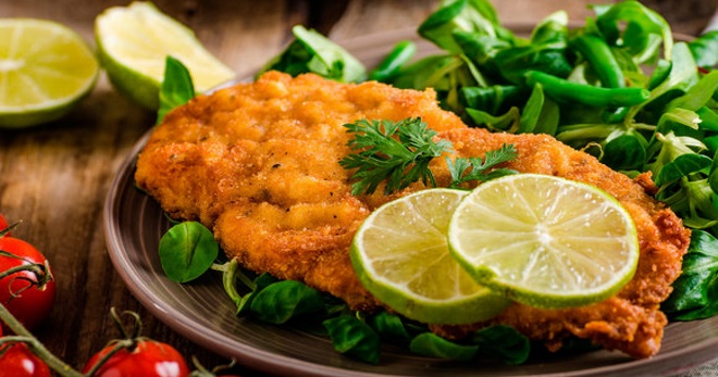 Как приготовить отбивные из свинины, говядины, курицы, фарша и печени?