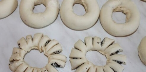 Булочки с маком. 5 вкусных рецептов маковых булочек из дрожжевого и бездрожжевого теста