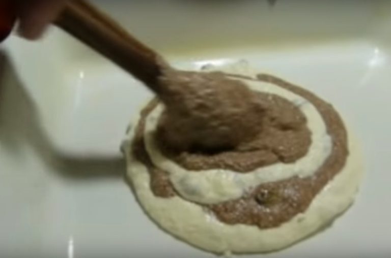 Манник на кефире – лучшие рецепты очень вкусного воздушного пирога