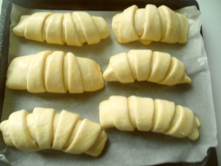 Рогалики мягкие, с повидлом