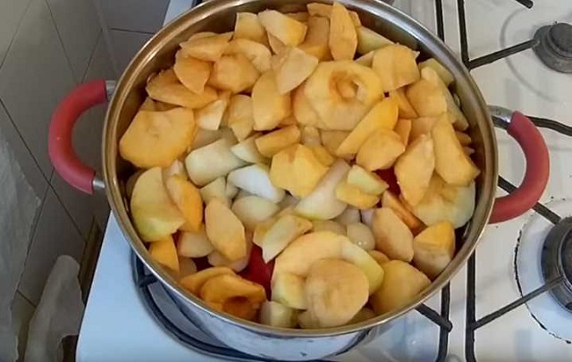 Очень вкусный кетчуп в домашних условиях на зиму