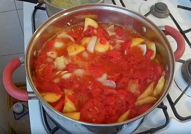 Очень вкусный кетчуп в домашних условиях на зиму