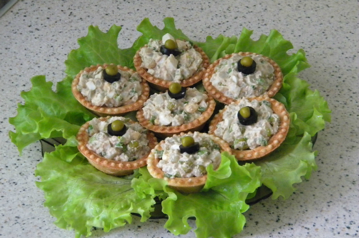 Что положить в тарталетки: 10 простых идей на любой вкус
