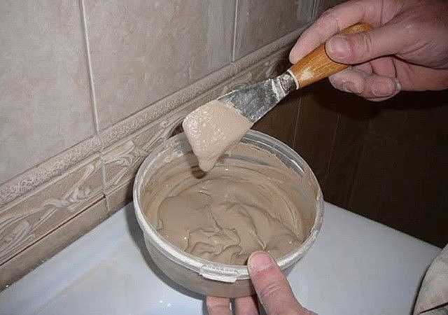 5 эффективных способов заделать щель между стеной и ванной