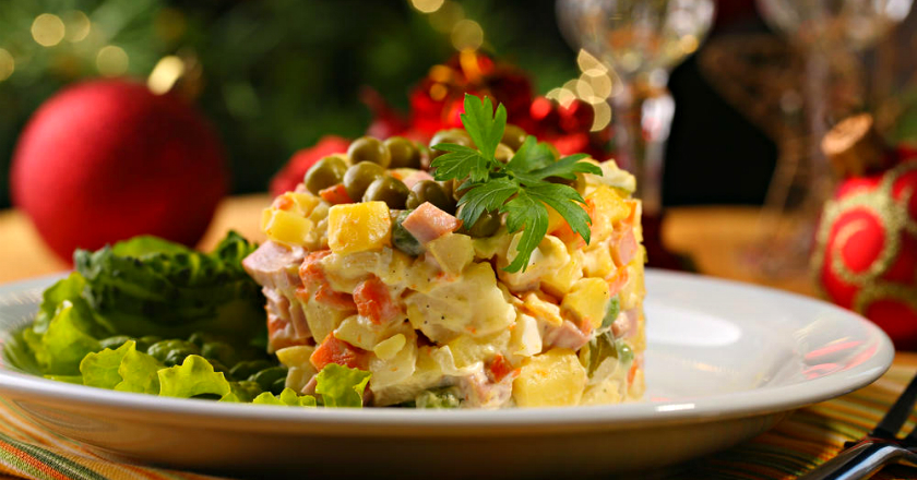 Топ-10 праздничных салатов на Новый год. Будет вкусно!