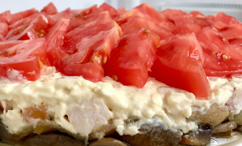 Топ-10 праздничных салатов на Новый год. Будет вкусно!