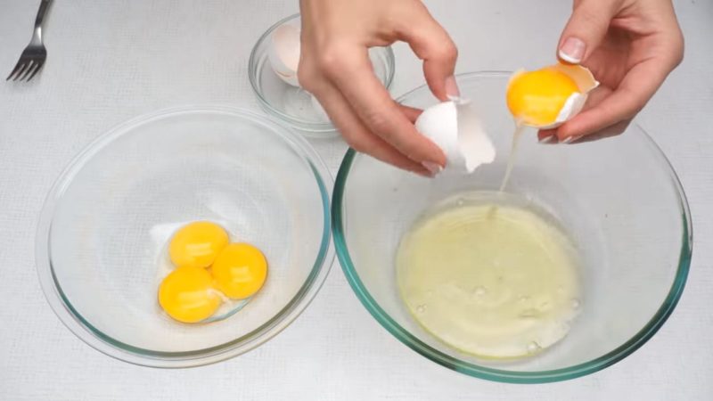 Необычайно вкусный и красивый омлет на сковороде — вы захотите его приготовить