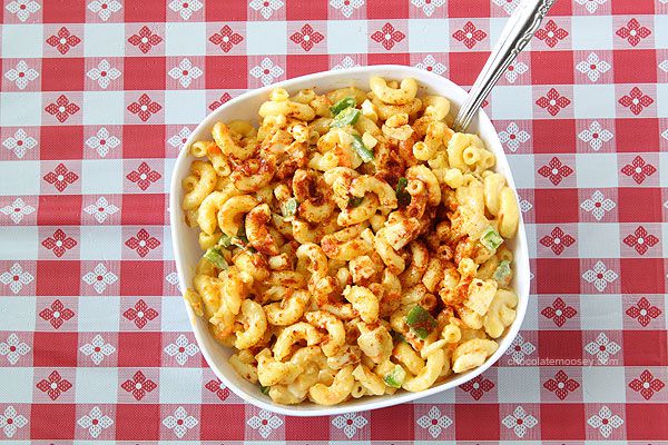 10 салатов с макаронами для отличного летнего отдыха