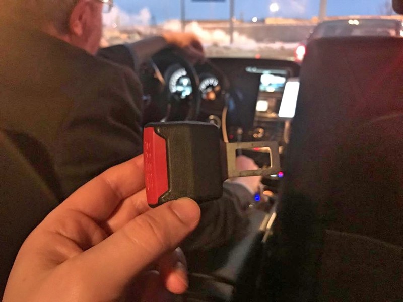 Зачем вы не пристегиваетесь?