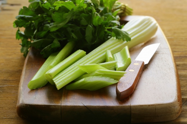 12 продуктов, которые можно есть после шести