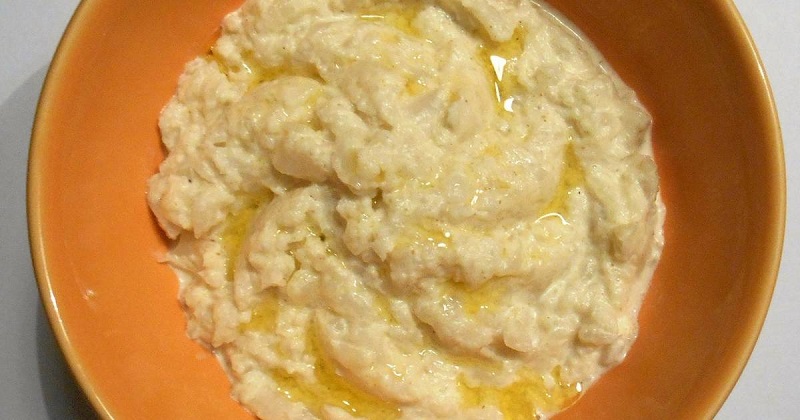 Куриное суфле в духовке. Нежная пористая текстура — будто облако в обычной чашке.