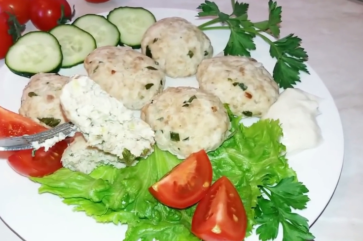 Куриные котлеты в духовке и на пару: ТОП 5 пошаговых рецепта